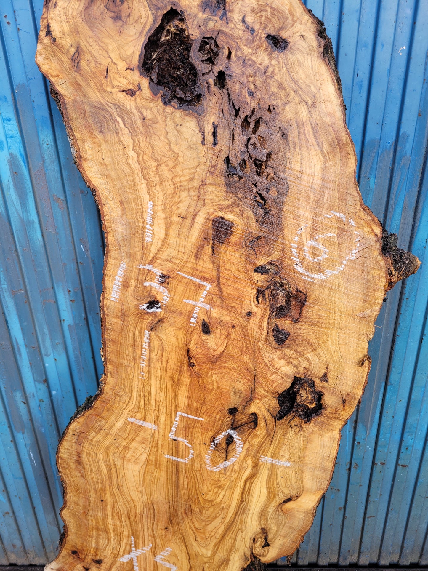 Tablón olivo Premium X4 137cm 50cm 6 cm