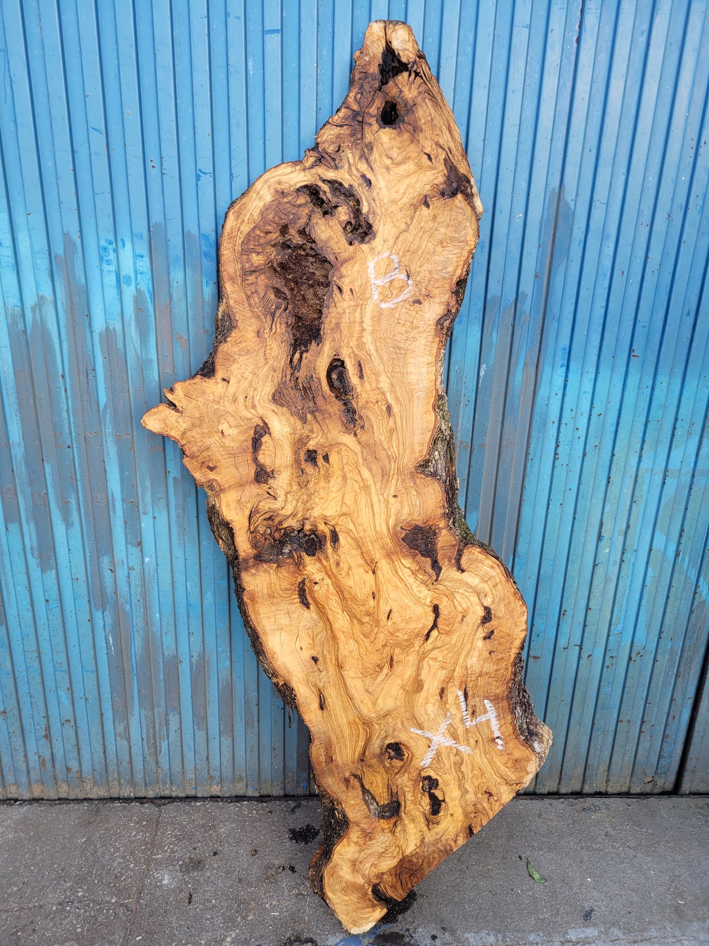 Tablón olivo Premium X4 137cm 50cm 6 cm