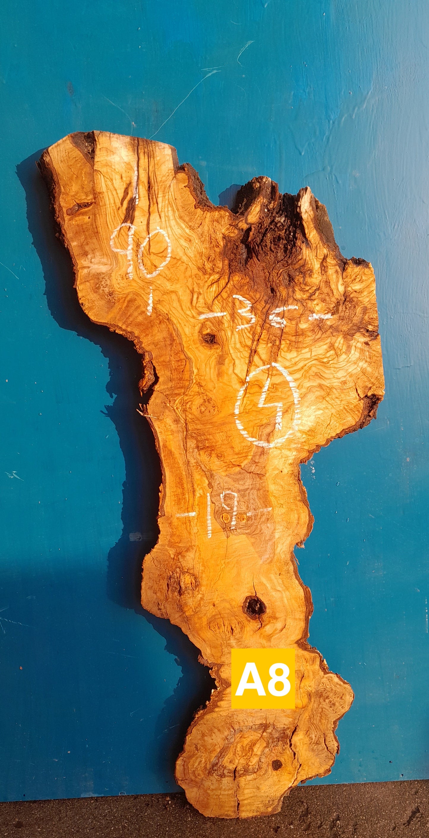 Tablero de olivo A8 90cm 36/19cm 4cm